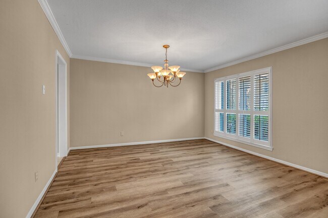 Building Photo - 1659 W Sam Houston Pkwy S