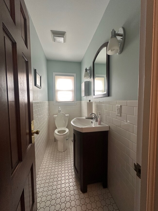 Foto del edificio - 932 Robinson St