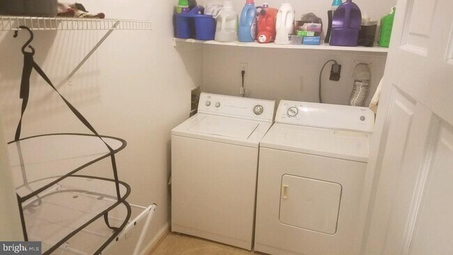 Foto del edificio - 12226 Tall Pines Ct