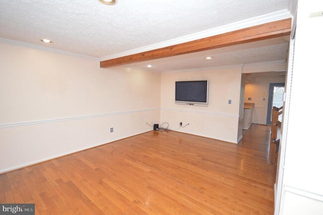 Building Photo - 201 Ridgecrest Ct