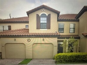 Building Photo - 8157 Roseville Blvd
