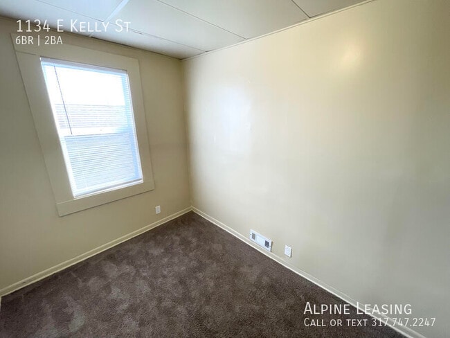 Building Photo - conveniently located around the corner fro...