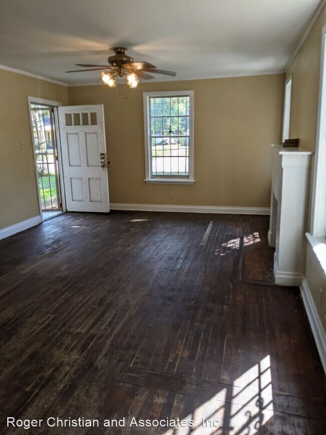 Foto del edificio - 3 br, 2 bath House - 3020 Midway