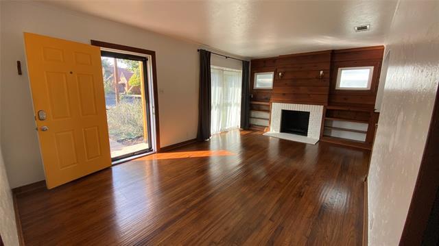 Building Photo - 110 N Briscoe Blvd