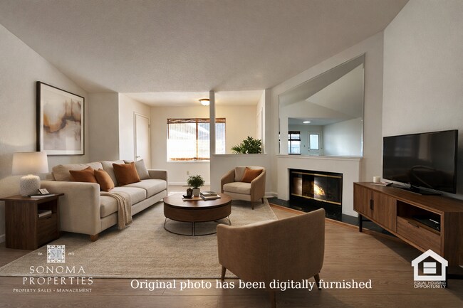 Foto del edificio - 2BD/2BA Duplex, Close to Downtown Sonoma!