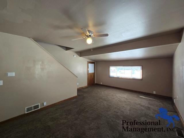 Foto del edificio - 3 bedroom in Billings MT 59101