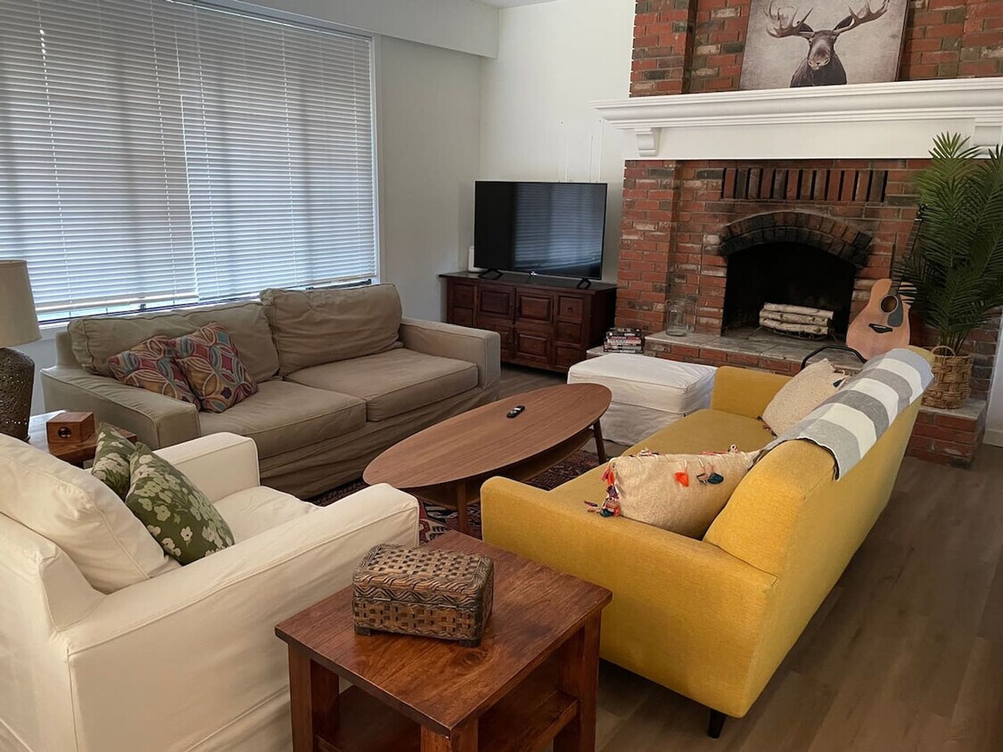 Photo principale - 3893 Blenkinsop Rd