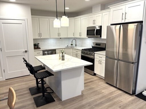 Foto del edificio - 1133 N Shore Rd