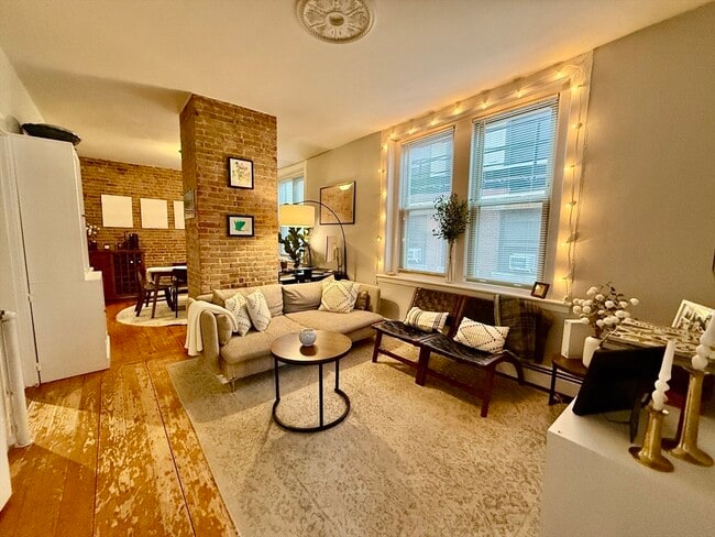 Foto del edificio - 2 Pearl St Pl