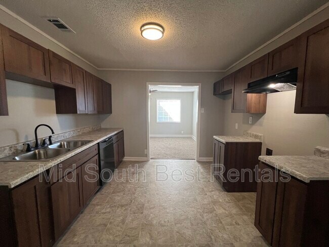 Foto del edificio - 1544 Doris Ave