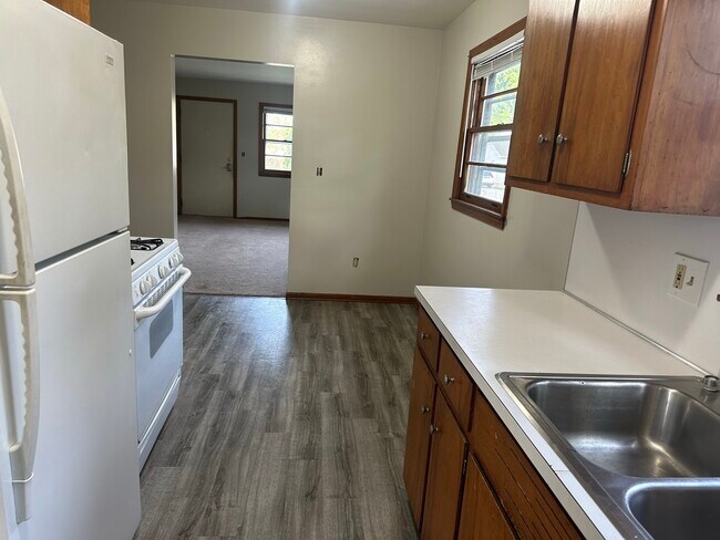 Foto del edificio - 4325 Stuart Ave SE