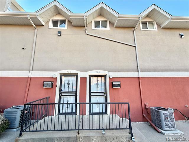 Foto principal - 714 E 18th Ave