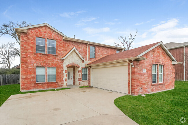 Building Photo - 1325 Forest Creek