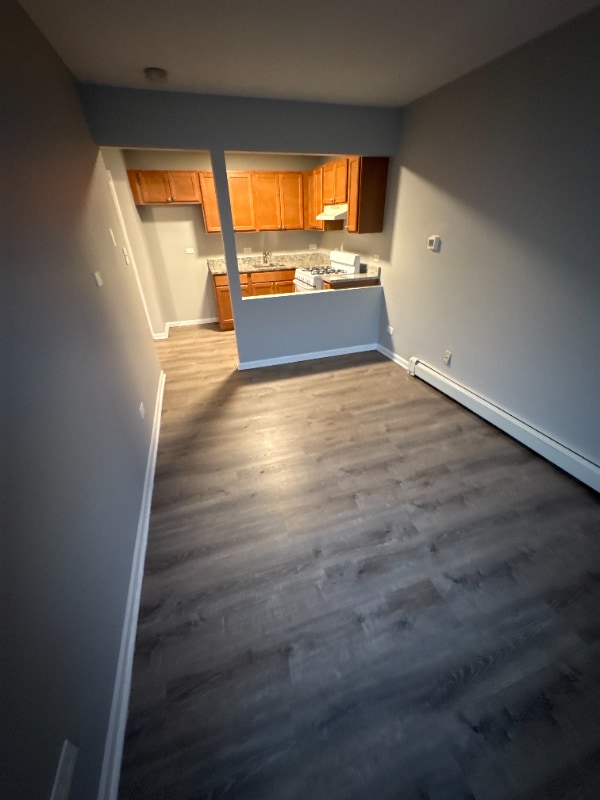 Foto del edificio - 3341 Commercial Ave