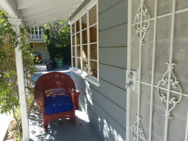 Foto del edificio - 6121 Glen Alder St