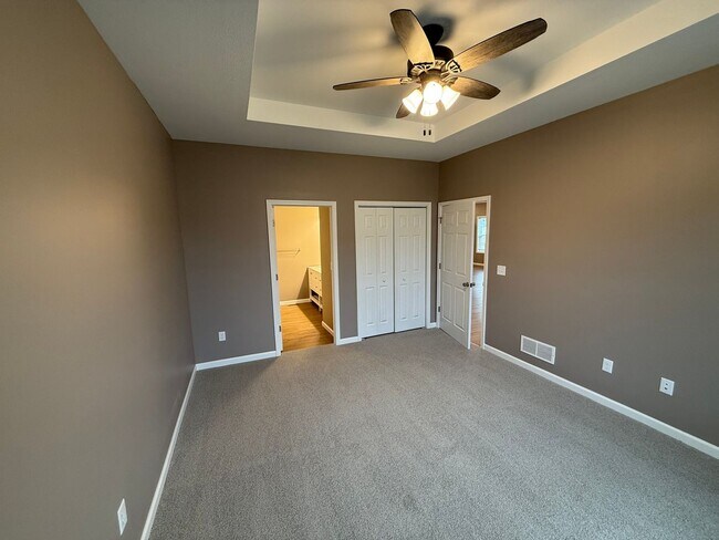 Foto del edificio - 3 Bed 2 Bath Duplex in Washington, IL
