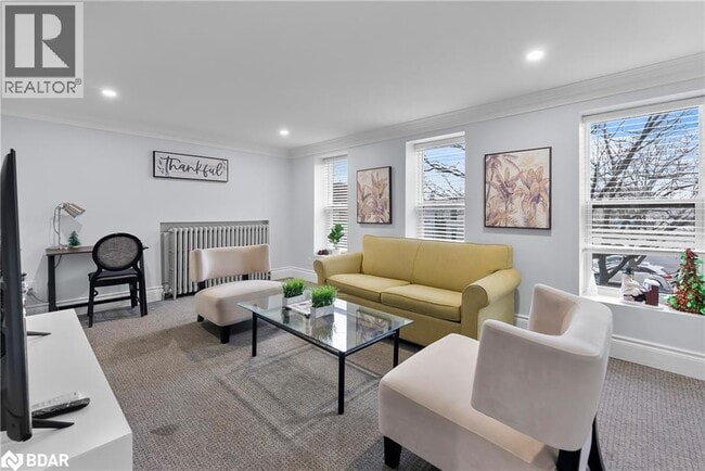 Building Photo - 5858 Ferry St