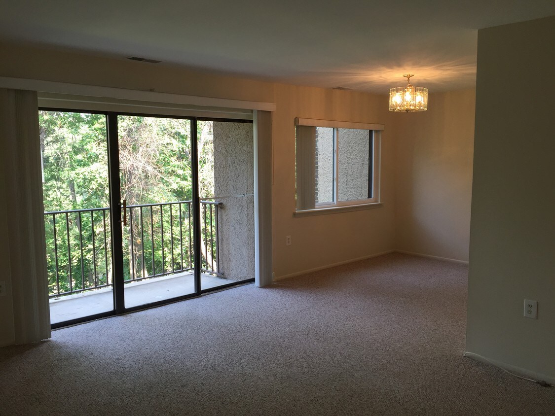 605 Oakland Hills Ct, Arnold, MD 21012 Condo for Rent in Arnold, MD