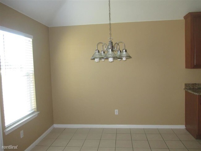 Building Photo - 4 br, 2 bath House - 938 Barrymore Ln