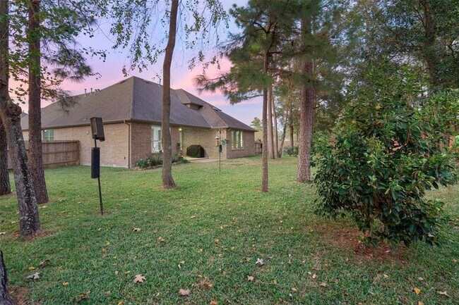 Building Photo - 16802 Cherokee Lake Ln