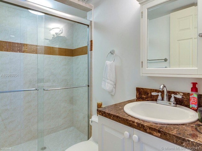 Building Photo - 6423 Collins Ave