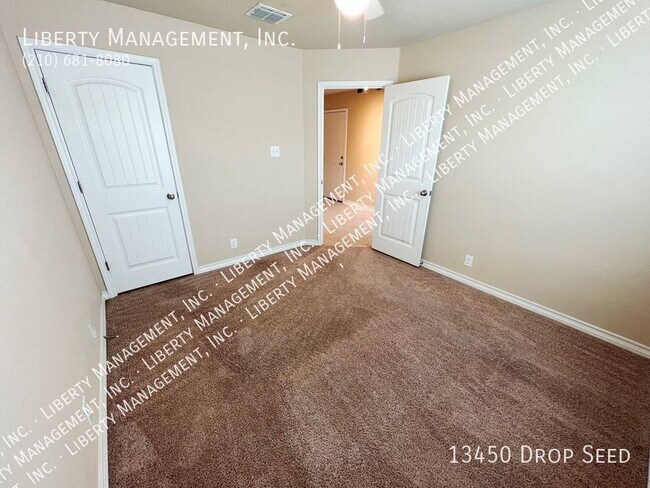 Foto del edificio - 4 Bed, 2 Bath home in Valley Ranch