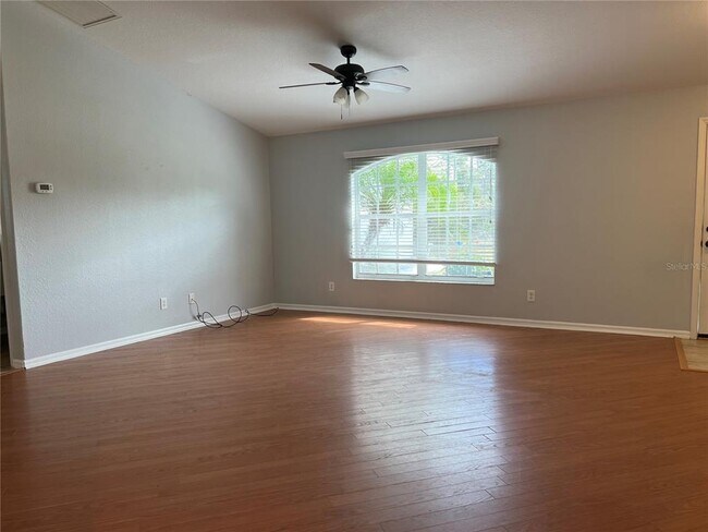 Building Photo - 3375 Mayflower Terrace