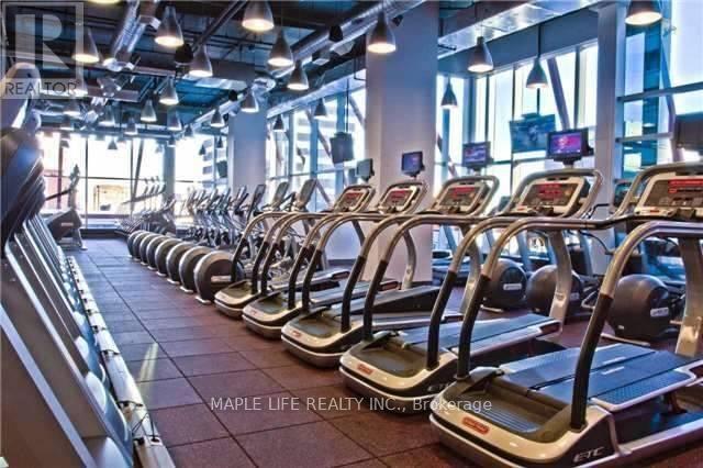 Photo du bâtiment - 388-7388 Yonge St
