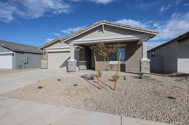 Building Photo - NEW HOME IN LAVEEN OFF 202 & DOBBINS! MOVE...