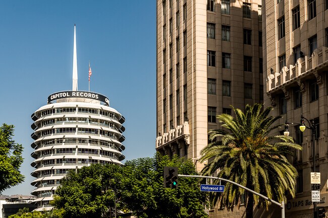 Foto del edificio - 6253 Hollywood Blvd