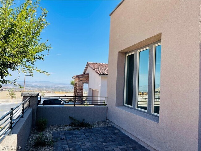 Foto del edificio - 11725 Falcon Gorge Ave