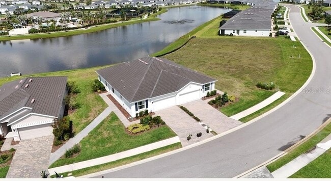 Building Photo - 17731 Pastureland Ave