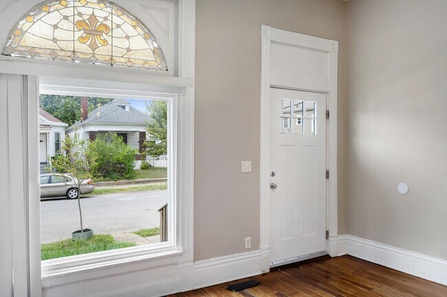 Foto del edificio - Remodeled 3BR/ 2BA Home in Shelby Park!