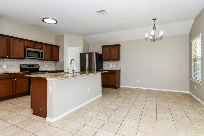 Building Photo - 1114 Nickel St