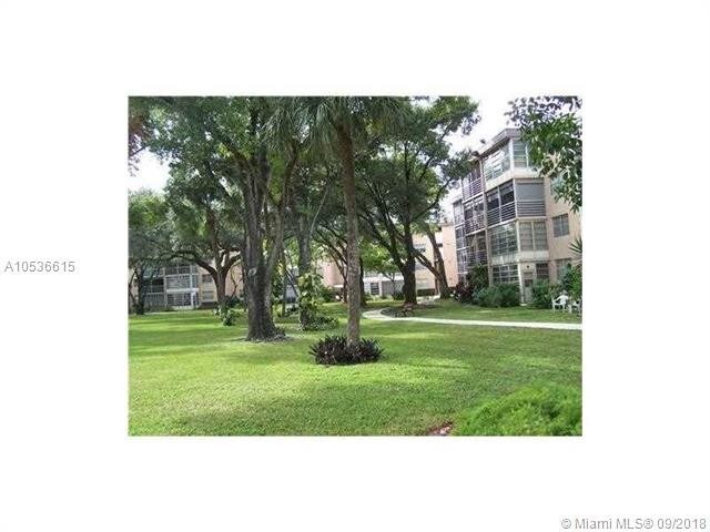 Foto del edificio - 3070 NW 48th Terrace