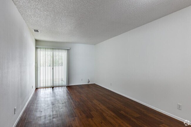 Foto del edificio - 5267 SW 21st Pl