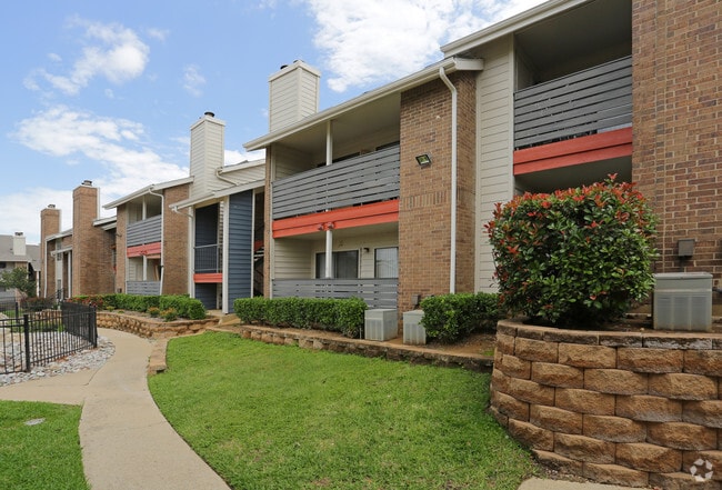 Hudson Apartments Arlington Tx