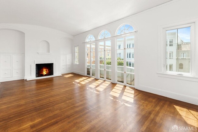 Building Photo - 3514 Divisadero St