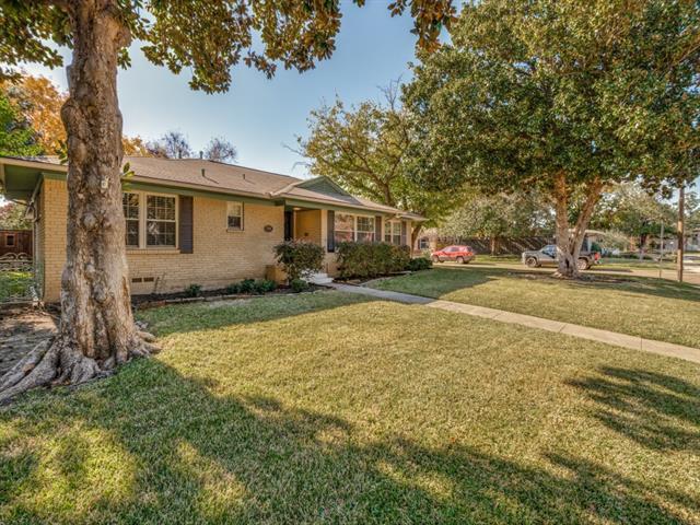Building Photo - 6120 Crestmont Dr