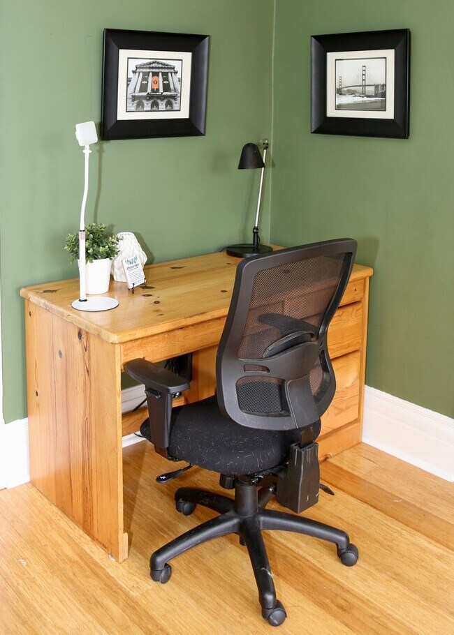 Foto del edificio - 748 Kansas St