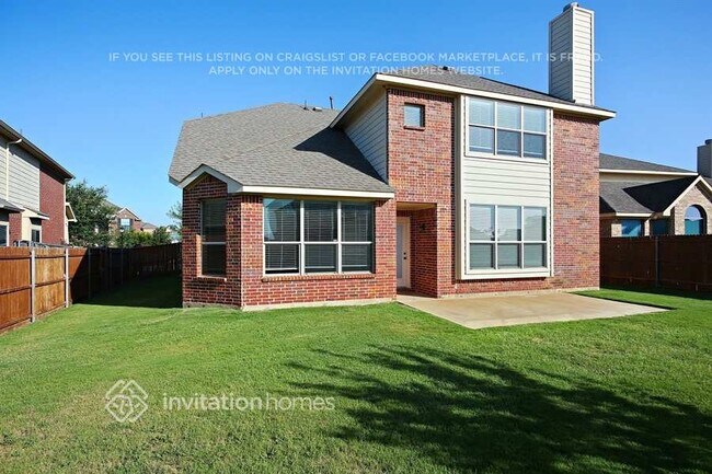 Foto del edificio - 1204 Litchfield Ln
