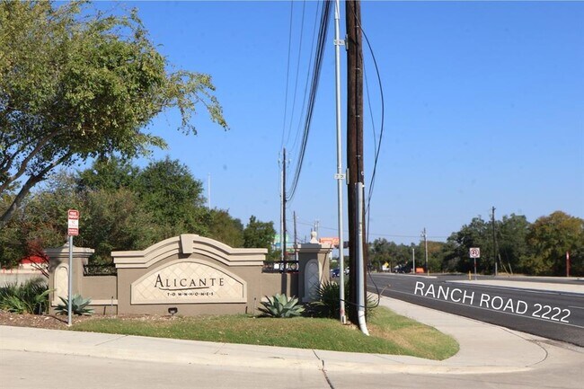 Foto del edificio - 11203 Ranch to Market Rd 2222