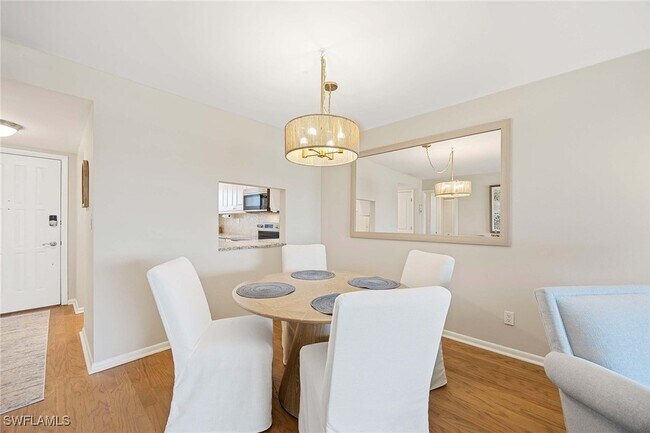 Building Photo - 45 High Point Cir S