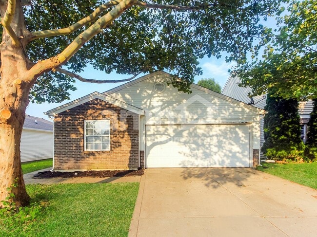Building Photo - 1757 Blue Grass Pky