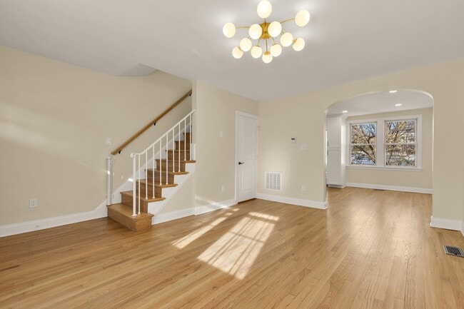 Building Photo - 2205 Observatory Pl NW