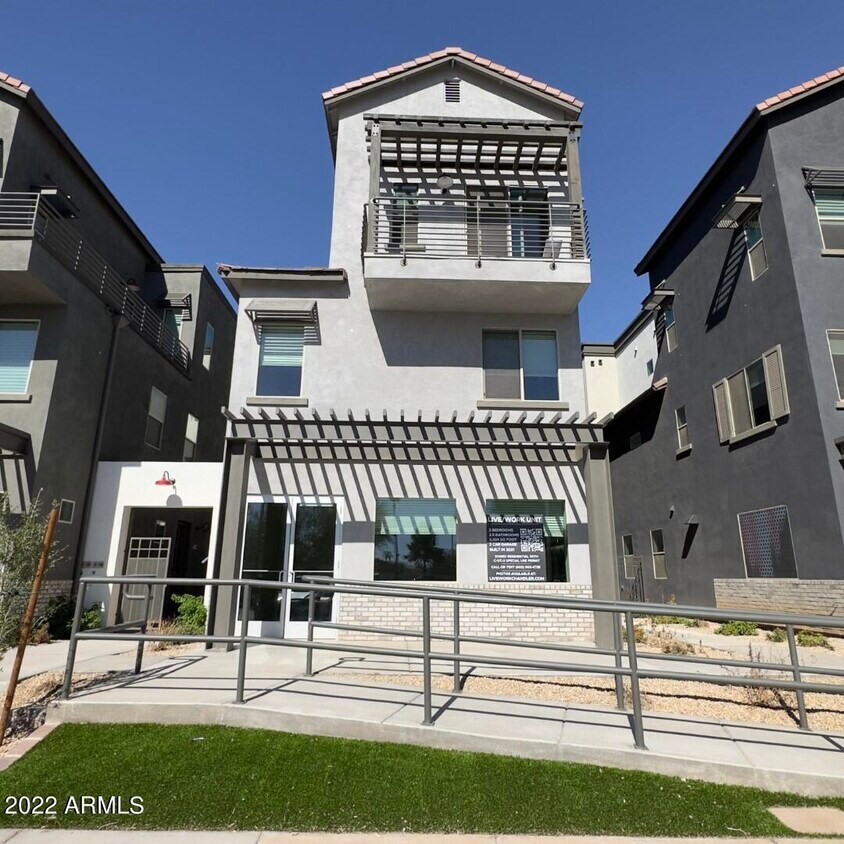 Foto principal - 300 N Gila Springs Blvd