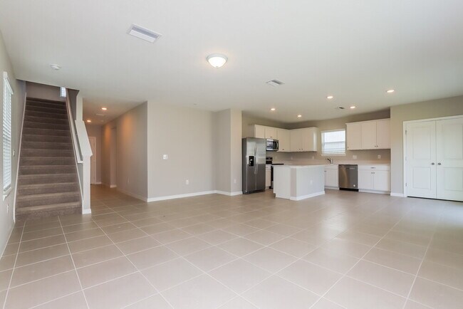 Building Photo - 2133 Tehama Ct