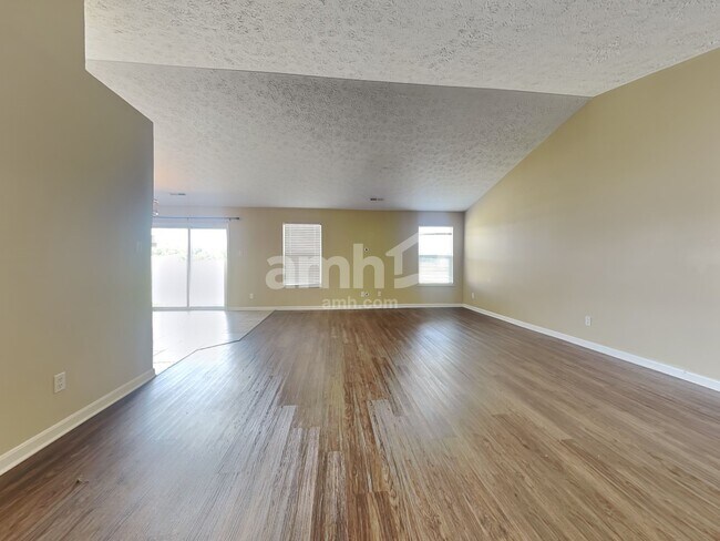 Foto del edificio - 7150 Country Walk Dr