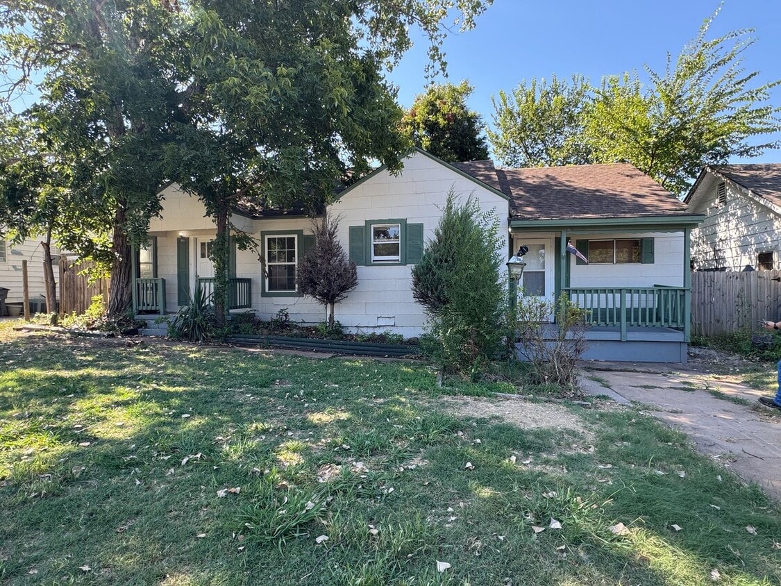 Foto principal - 1708 NW Euclid Ave