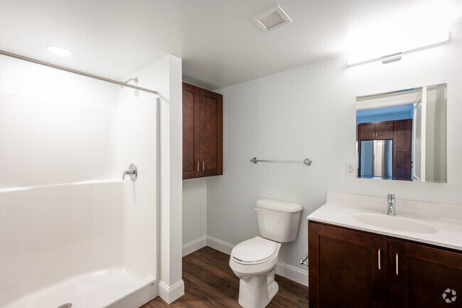 Unidad 2- Baño - Copley Chambers II & III